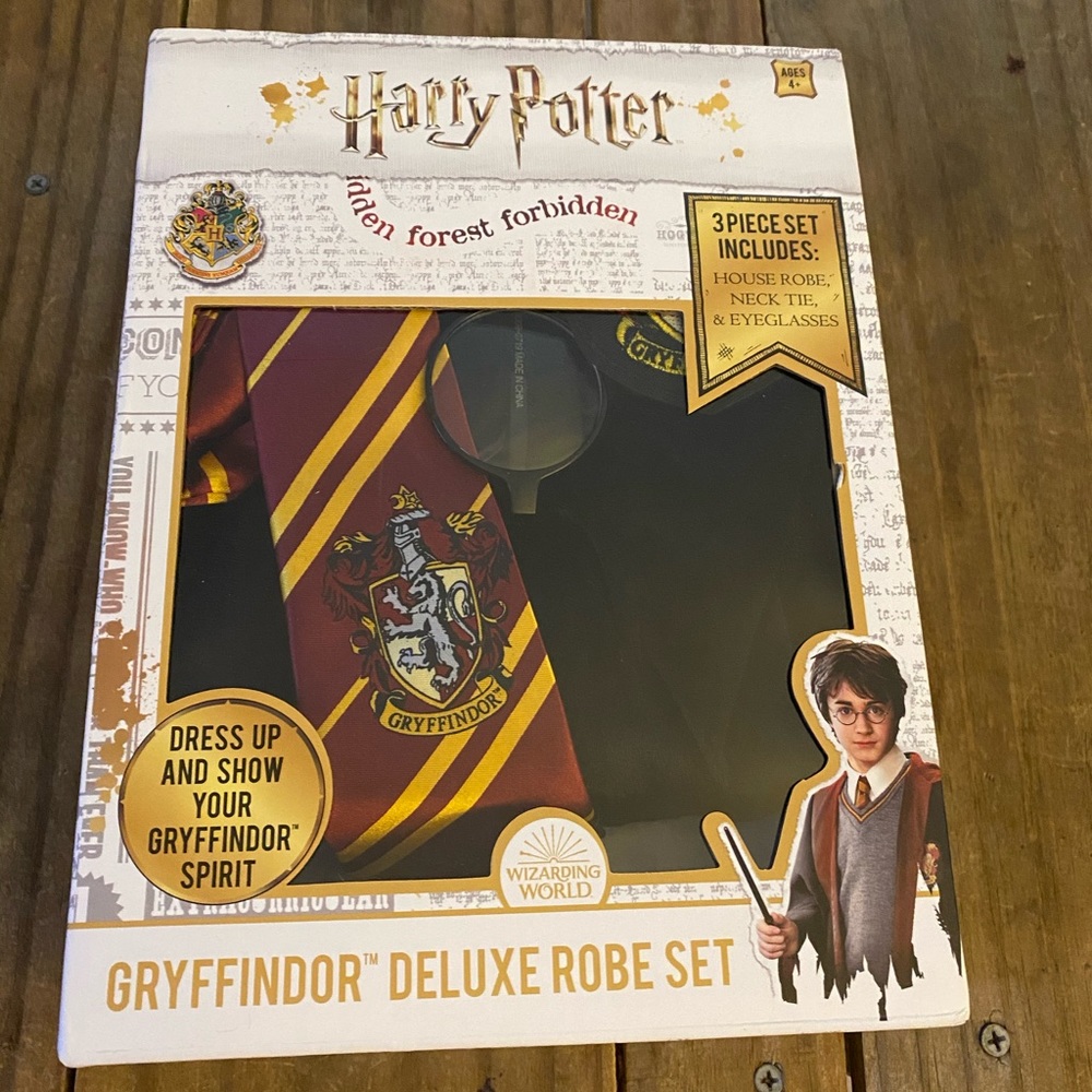 Harry Potter Costume Robe, Glasses, Tie Included